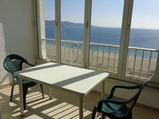 Appartement Apartamento Vista Mar Edificio Manhattan 19 à Empuriabrava Extérieur photo